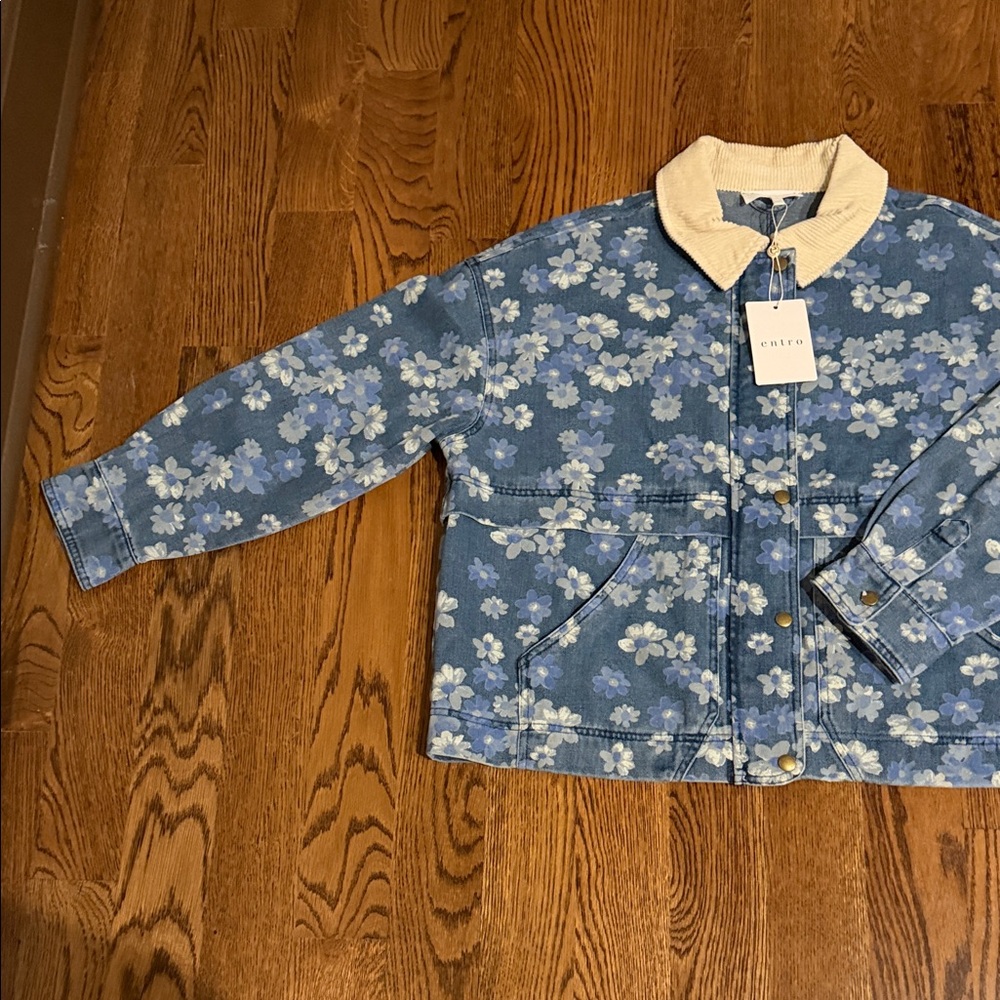 Entro Blue Floral Jean Jacket with Cream Collar medium - Picture 8 of 13